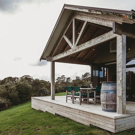 Serenity Lodge Getaway Egmont Village Exterior foto